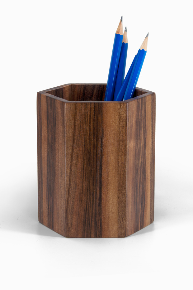 حامل قلم منقوش بالجوز من Arucona - 2