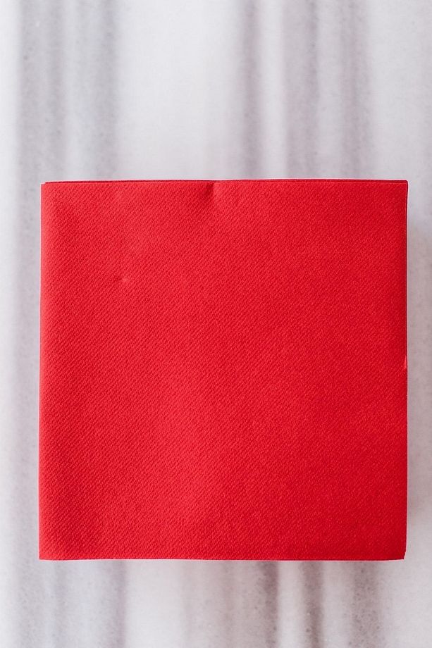 Kırmızı Kumaş Dokulu Aırlaıd Peçete 40x40 1/4 50'li Paket - 2