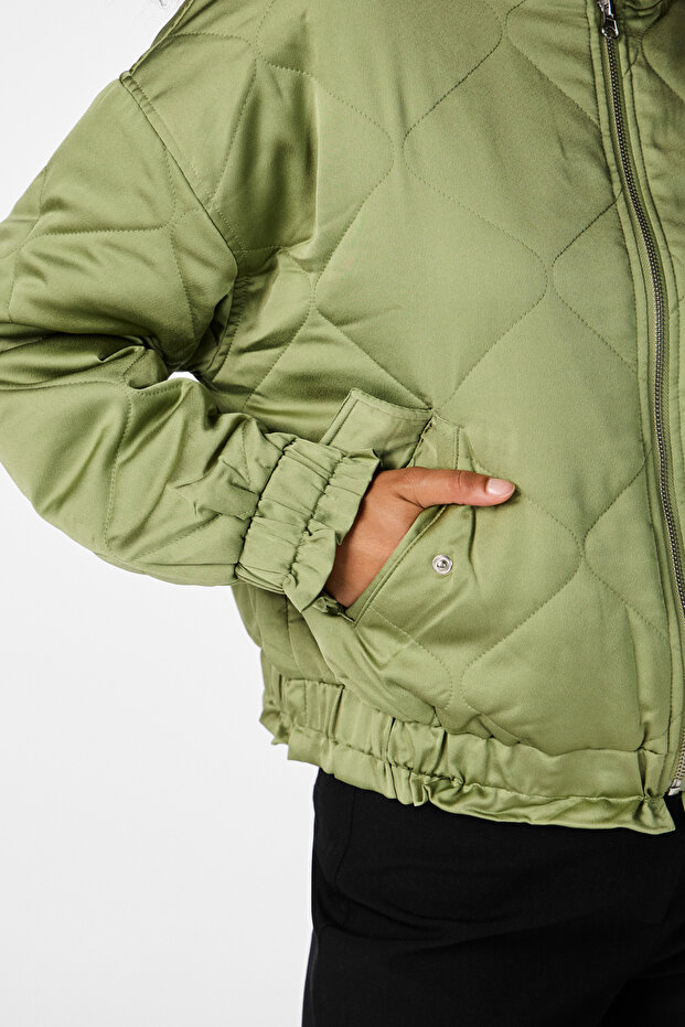 Futter: 100 % Polyester; Wattierung: 100 % Polyester - 5