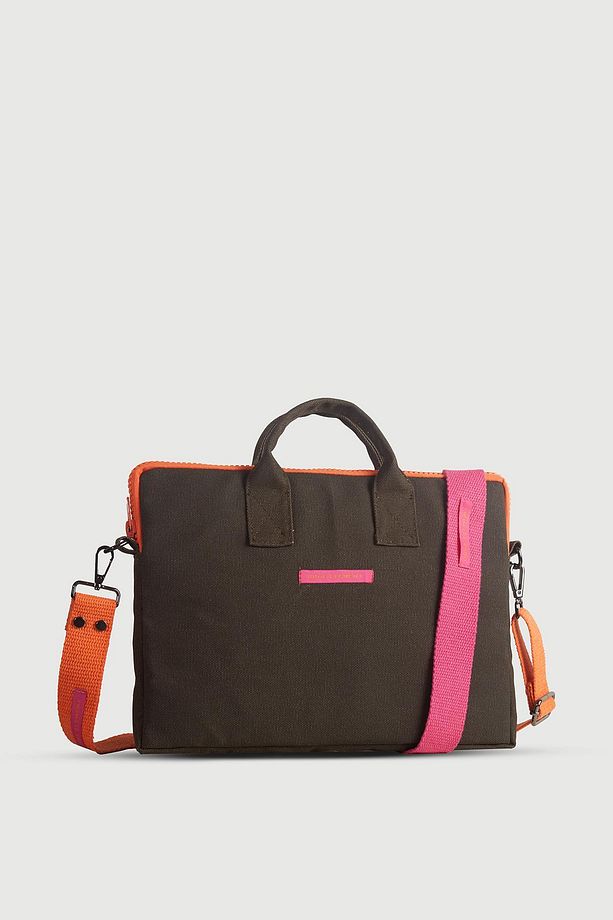 Huge Cear Notebook Case Dark Brown - 2