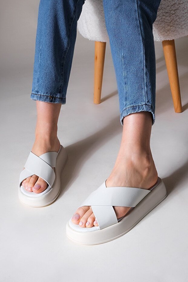 Women's Genuine Leather Daily Slippers Thick Sole Encor White