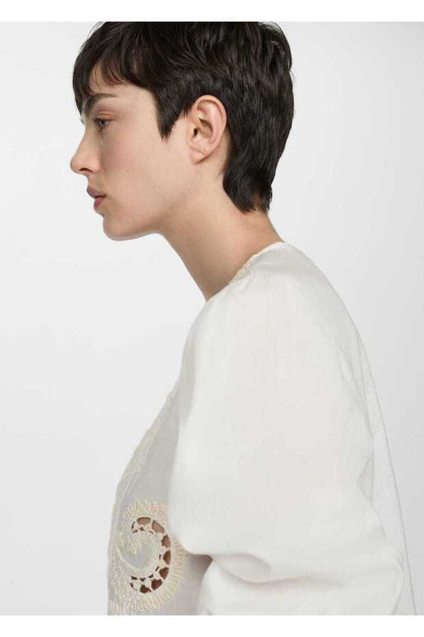 İşlemeli kabarık kollu bluz - 5