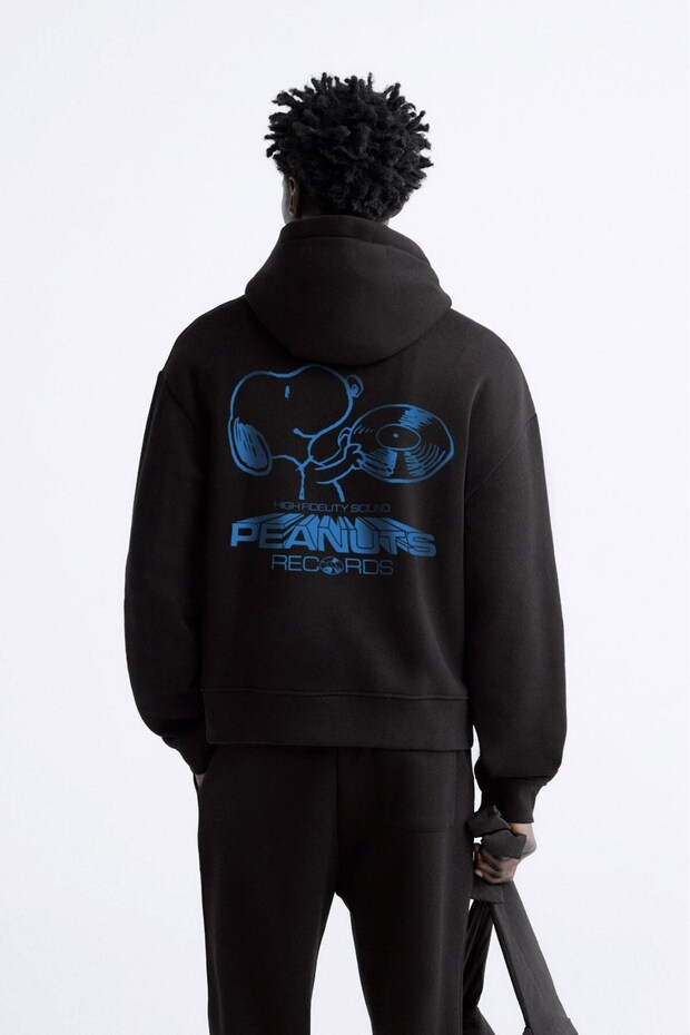 Unisex Oversize Sweatshirt Hoodie Peanuts Snoopy Printed Black – Hooded, Kangaroo Pocket, 3 Strands