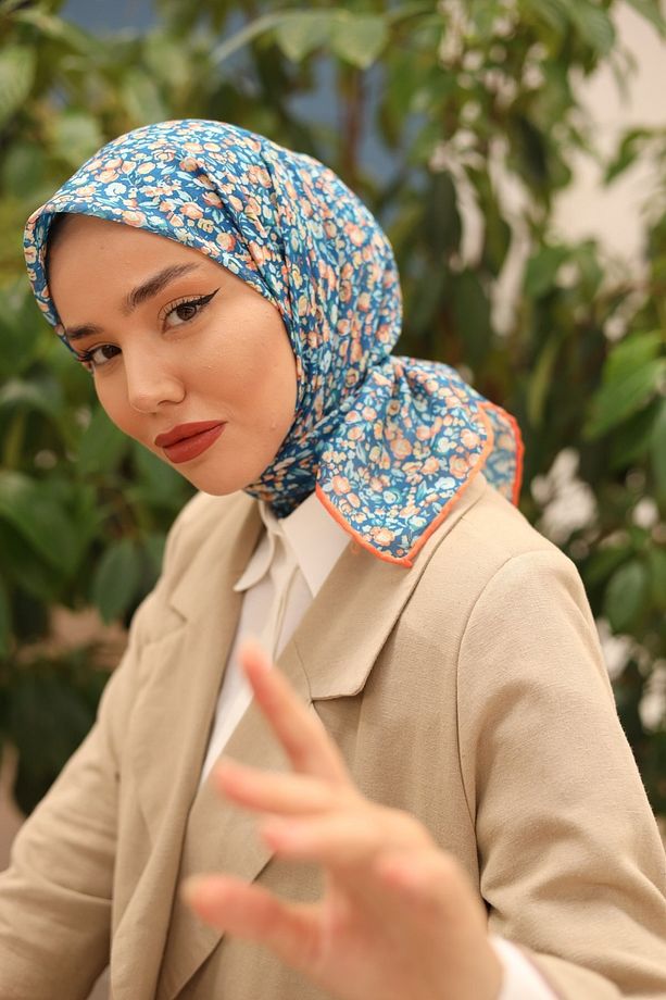 Karanfil Desen Soft Pamuk Eşarp - 1