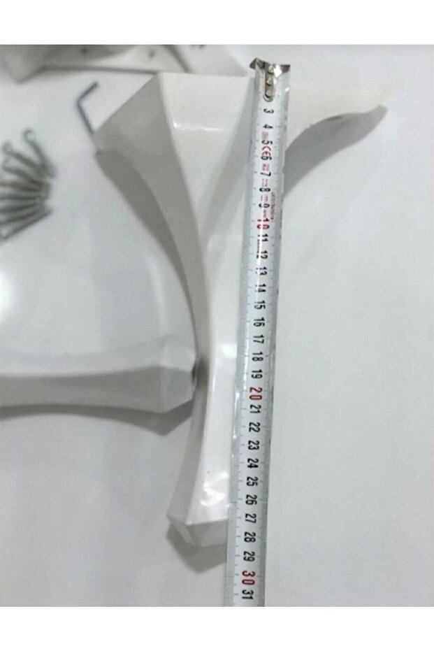 1 قطعة طاولة قهوة بيضاء مقاس 28 سم وساق بوف