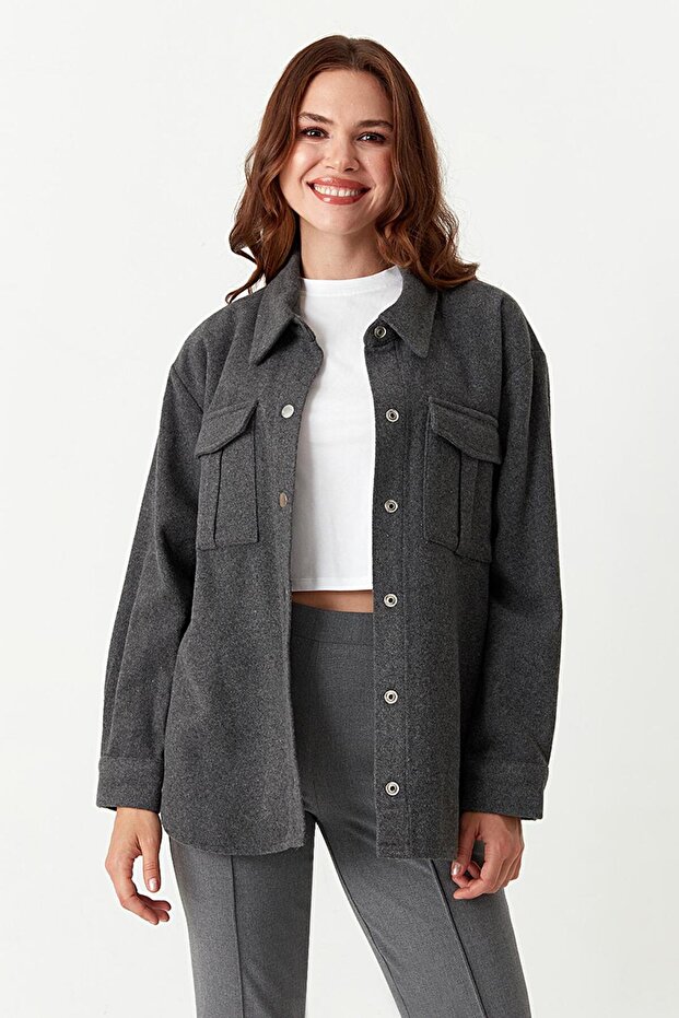 Kadın Siyah Kapüşonlu Kaşe Ceket - 1