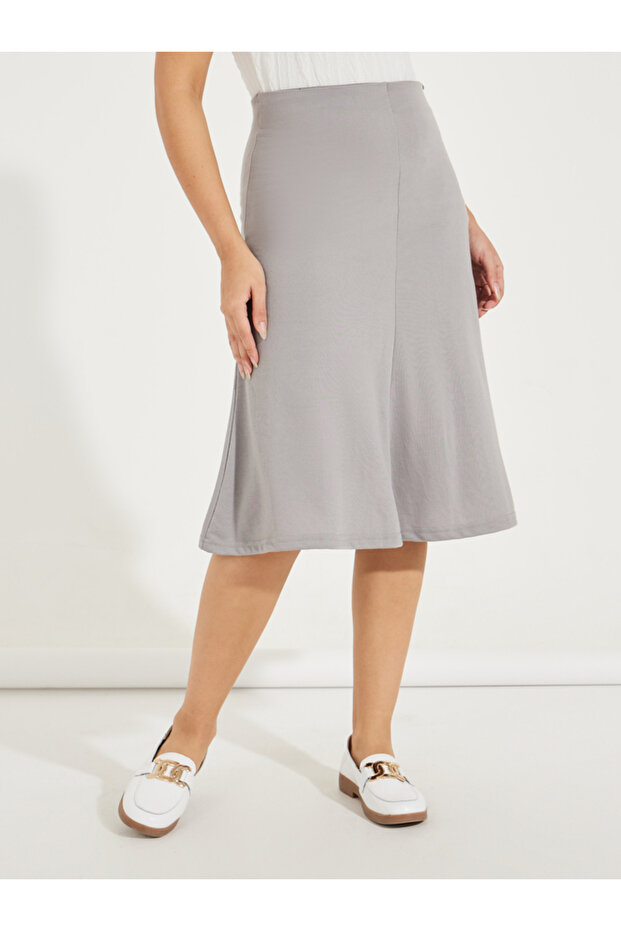Solid Flared Midi Skirt with Side Zip - 2
