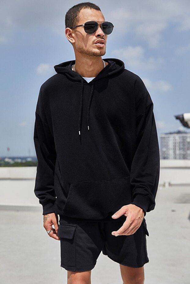 Black Unisex Hooded Kangaroo Pocket Oversized Loose Sweatshirt