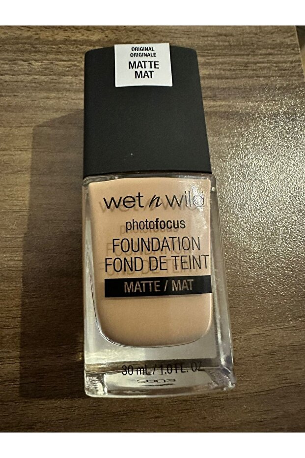 Photo Focus Foundation - Classic Beige E371c - 3