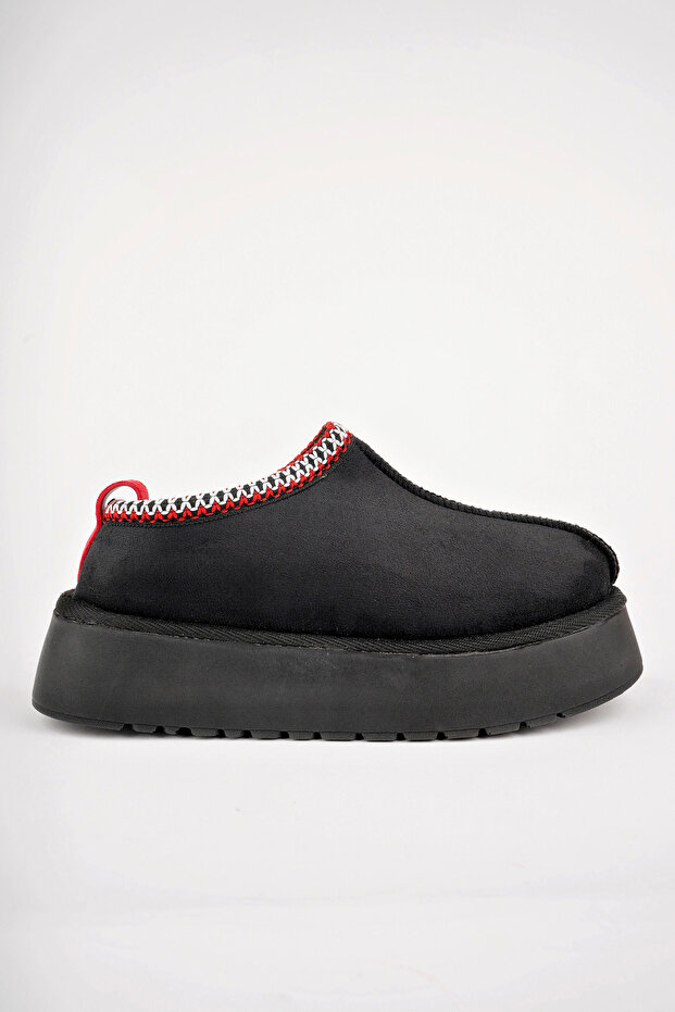 Czarne zamszowe mini botki do kostki - damskie, płaskie futro - 4