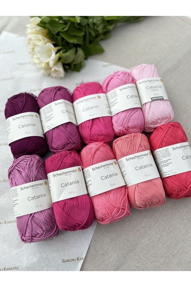 Catania Amigurumi and Knitting Yarn in Pink Shades