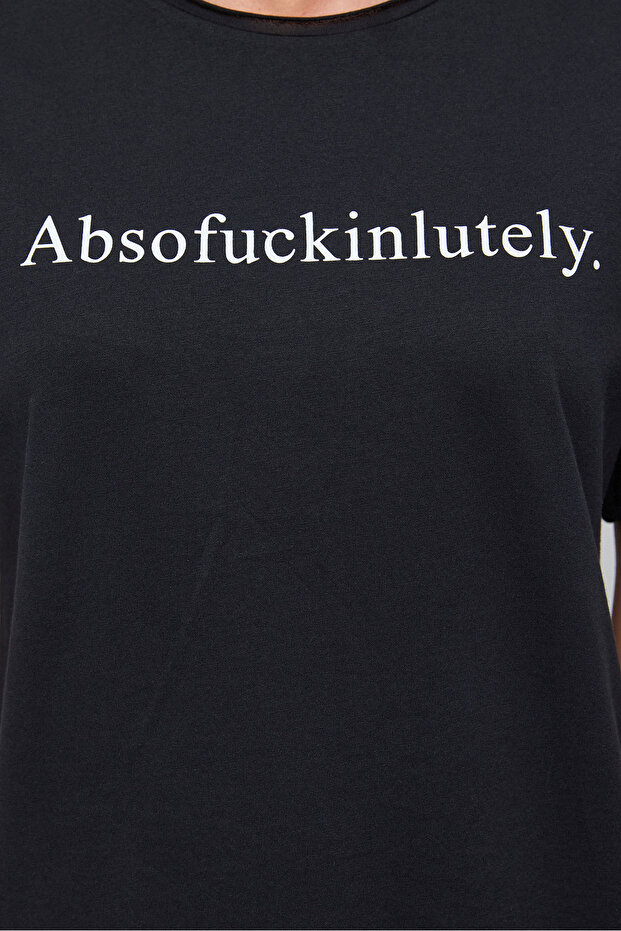 Printed Basic T-Shirt - 4