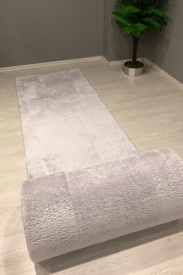 Peluş Post Halı - 1