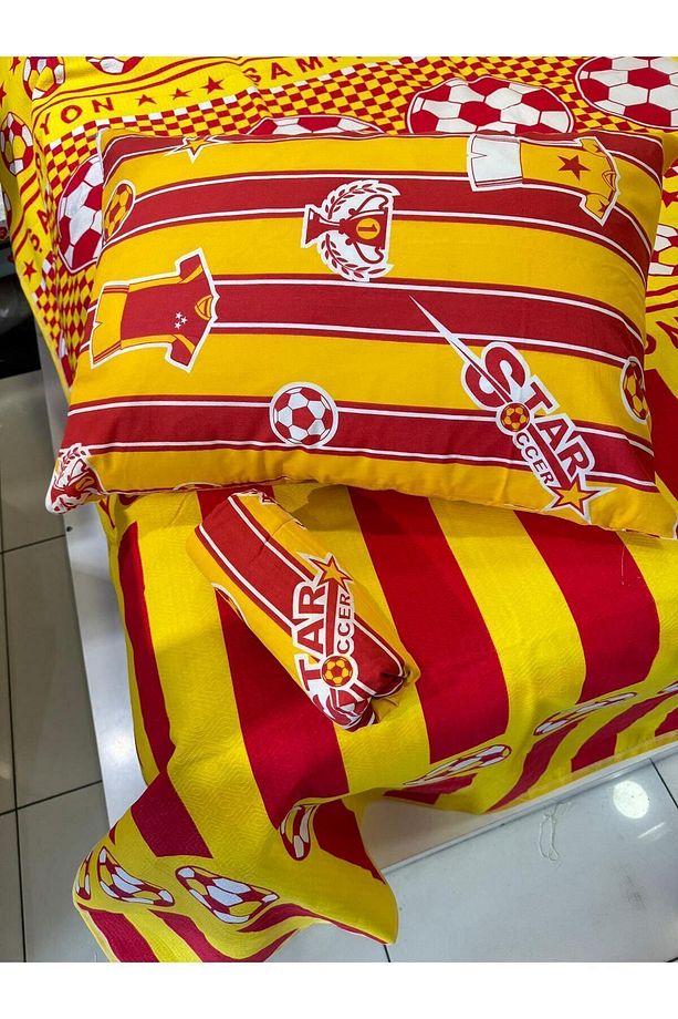 Taraftar Desenli Çarşafı Lastikli Tek Kişilik Pike Takımı - Sarı-Kırmızı - 3