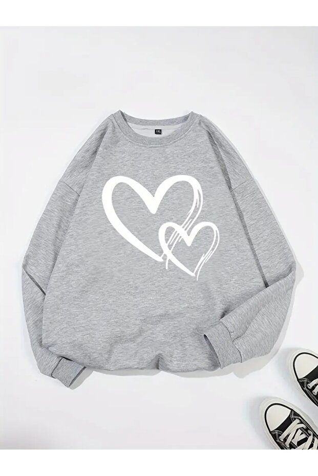 Women's Heart Printed Crew Neck Sweatshirt