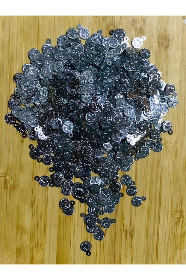 Öztürk Tuğra Thin Flake Silver. 7mm. 15Gr. Guess in Pack 550 Pcs.