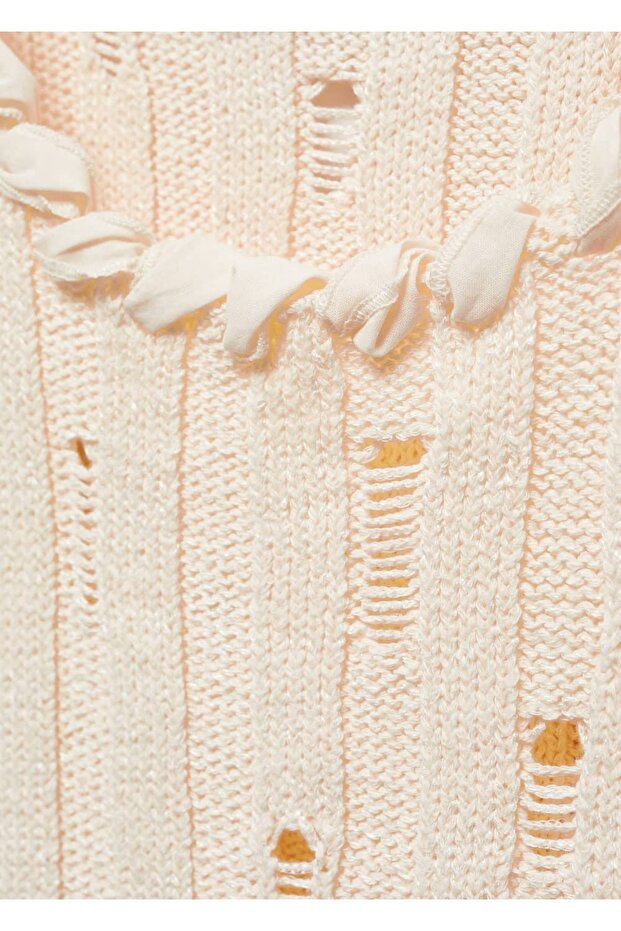 Pletena bluza sa poderanim detaljima - 6