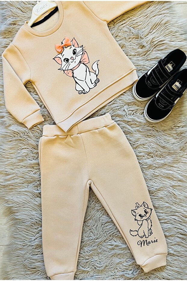 3-Thread Roster Winter Marie Cat Character 2-Piece Set