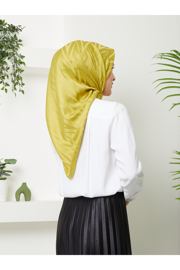 وشاح أنيق بنمط متعرج - 4