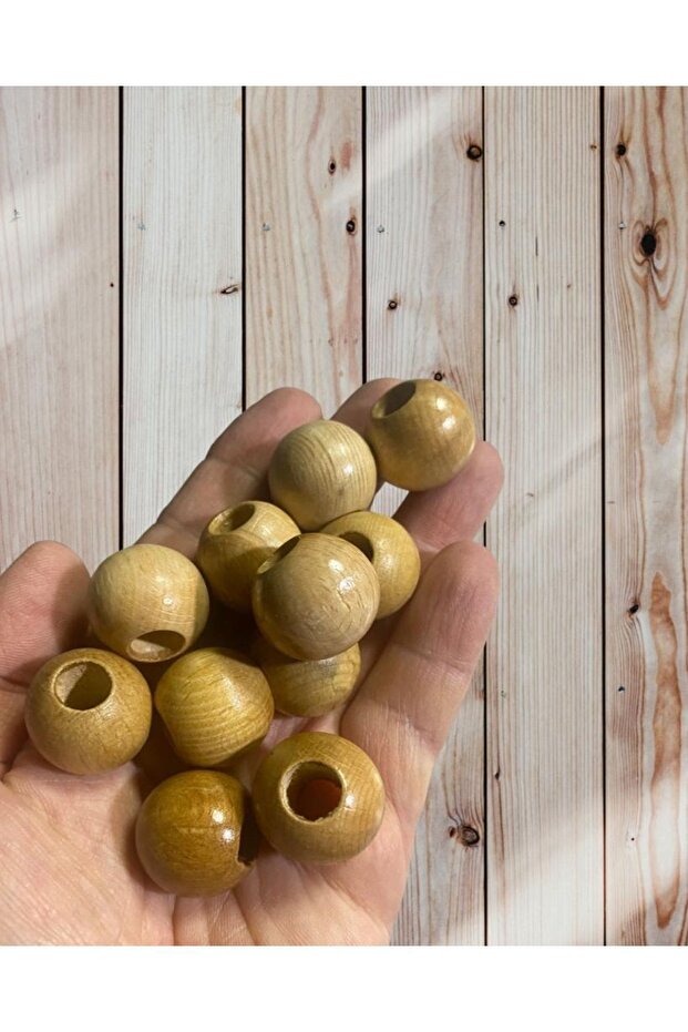 24 Mm Varnished Wooden Board Beads (12 Pieces)