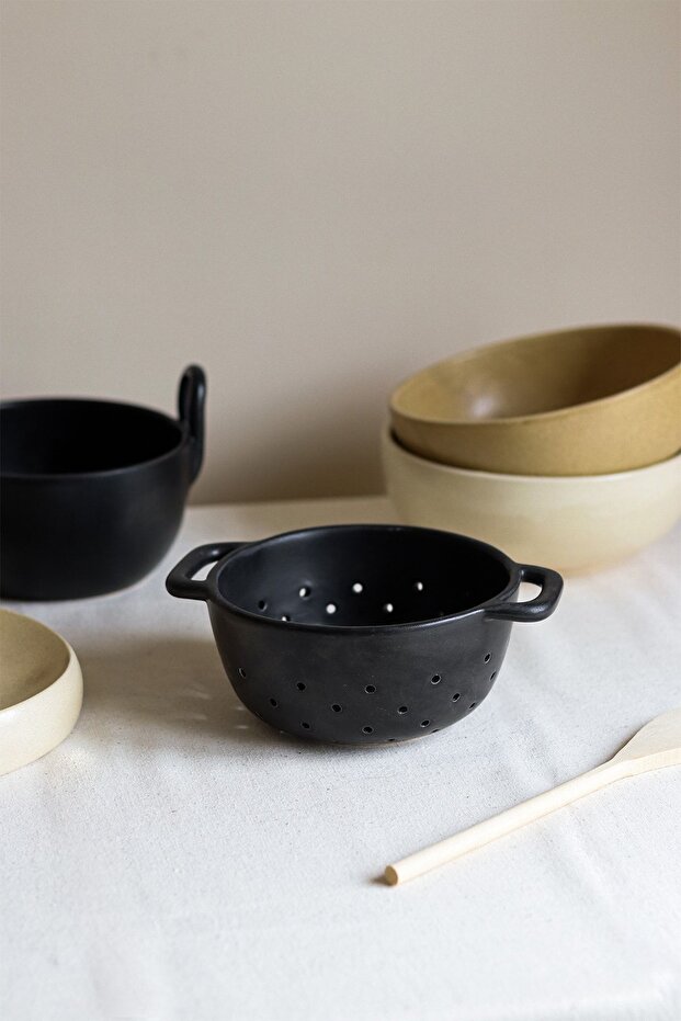 Ceramic Black Strainer - 5