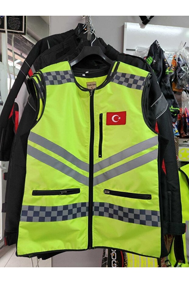 Yelek Reflektörlü..