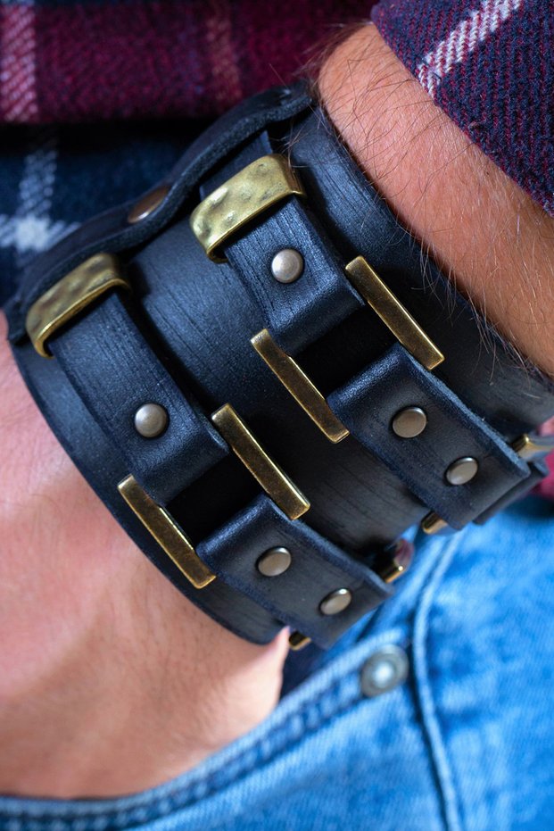 Black Men's Leather Bracelet - Handcrafted Antique