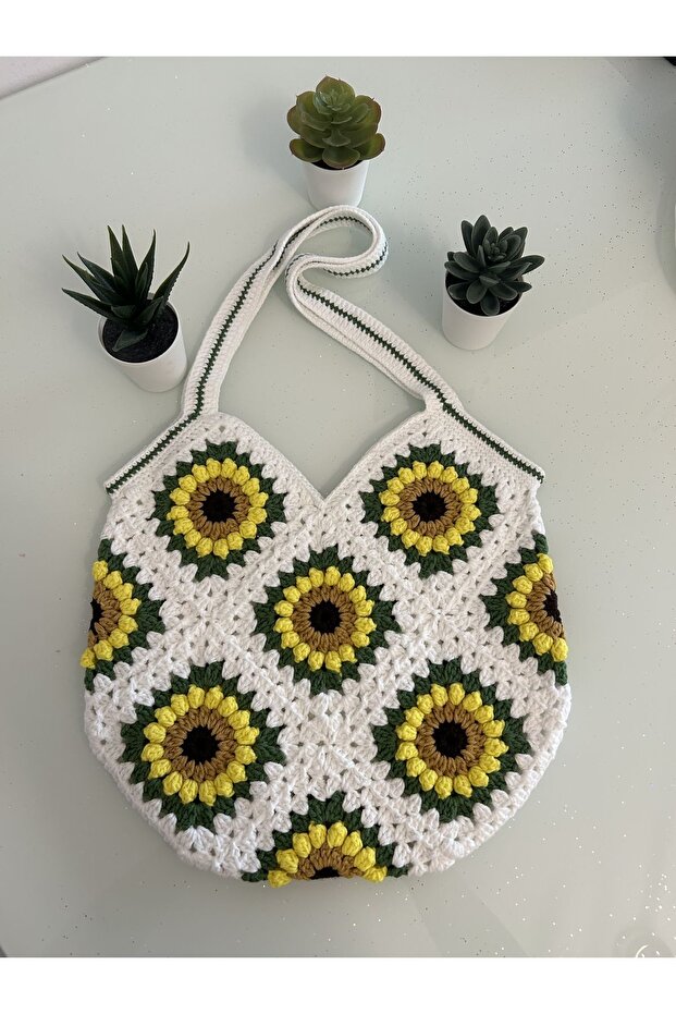 Handmade Women's Shoulder Bag with Sunflower Motif
