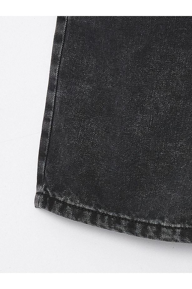 LCW Kids Antrasit Yıkamalı Rahat Kalıp Beli Lastikli Erkek Çocuk Jean Şort - 3