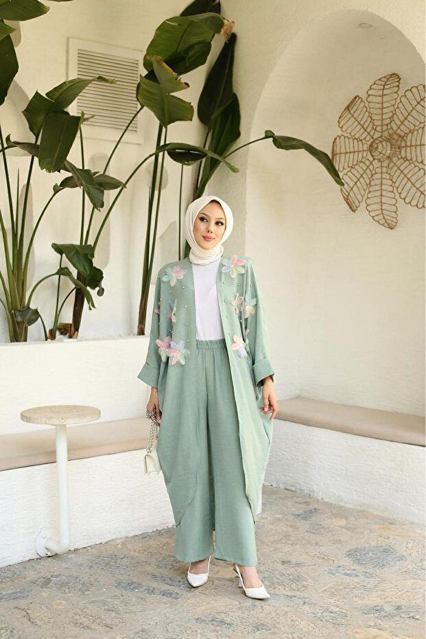 طقم كيمونو منقوش بالزهور - 1