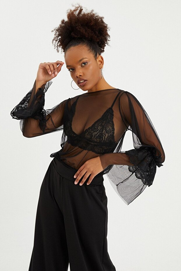 Lace Sleeve Detail Tulle Blouse