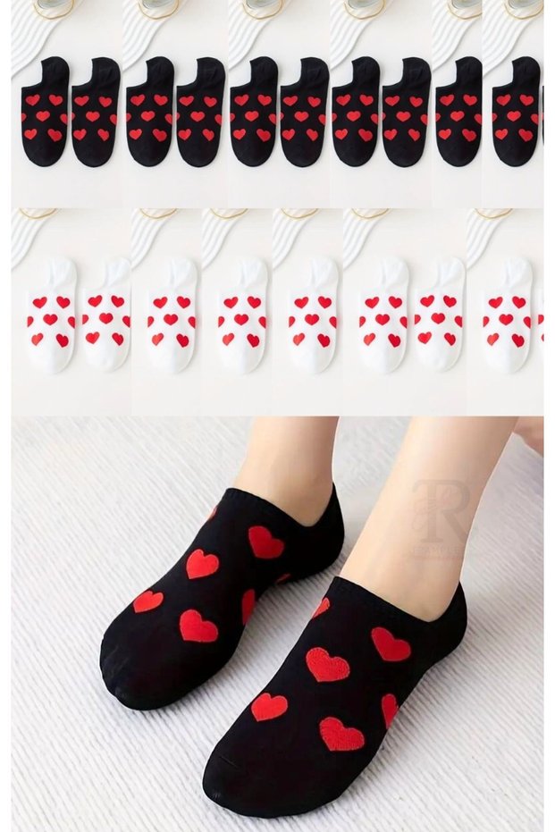 Women's 10 Pairs of Heart-Shaped Black-White Invisible Ballerina Socks