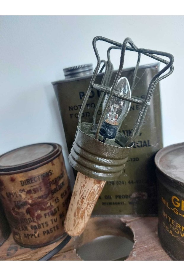 Industrial Portable Lampshade Model
