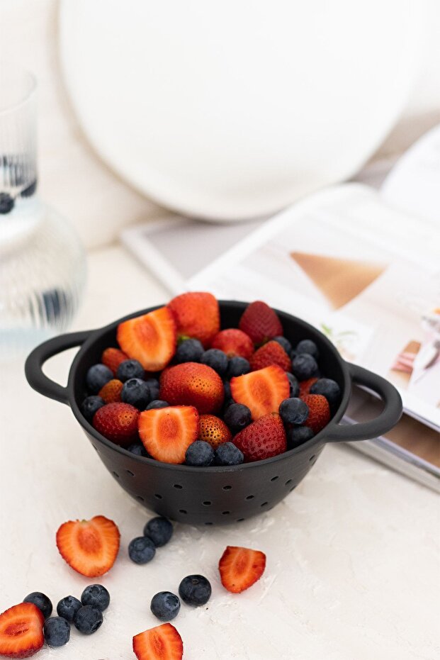 Ceramic Black Strainer - 7