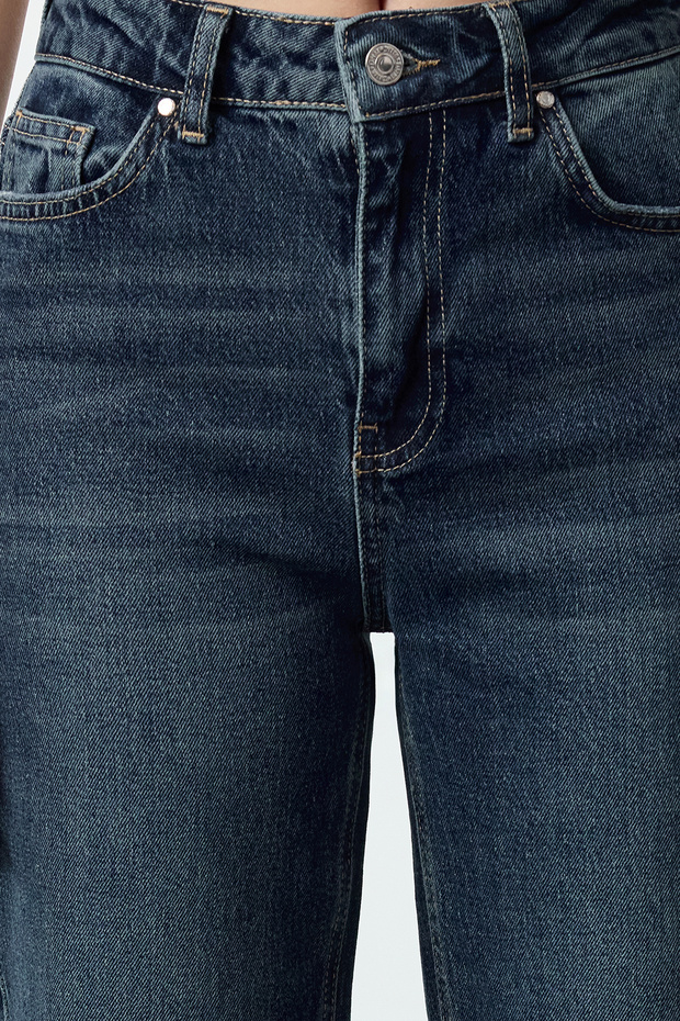 Koyu Mavi Yüksek Bel Slim Mom Jeans TWOAW25JE00153 - 3