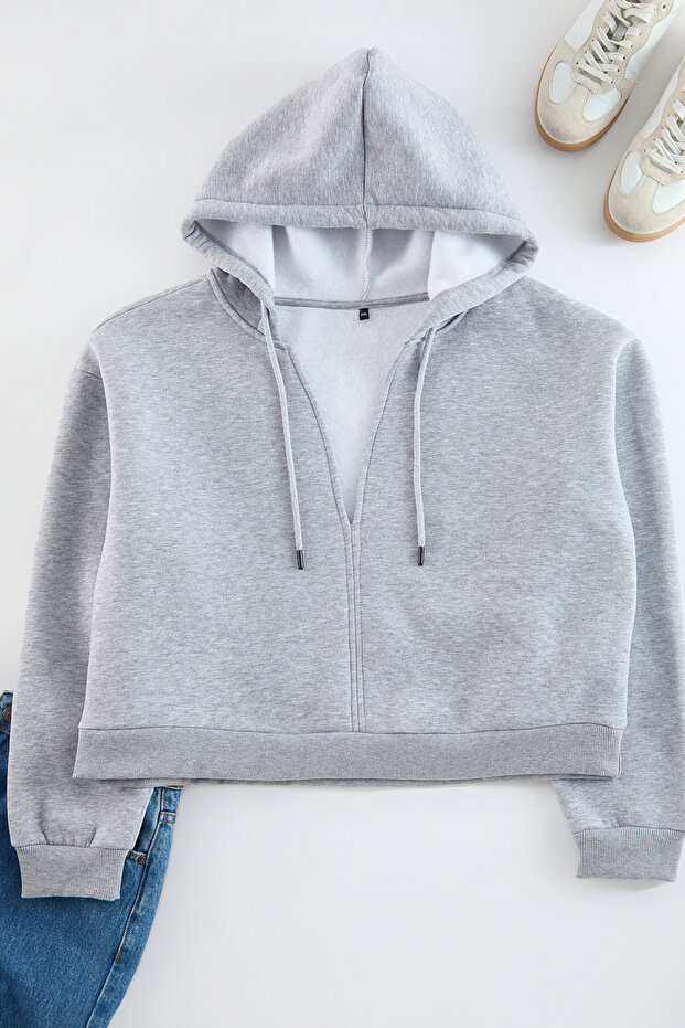 Gri Derin V Yaka Crop Boy İçi Polarlı Örme Büyük Beden Sweatshirt TBBAW25AO00006 - 6