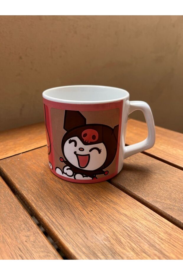 كوب بنمط شخصيات سانريو - 1