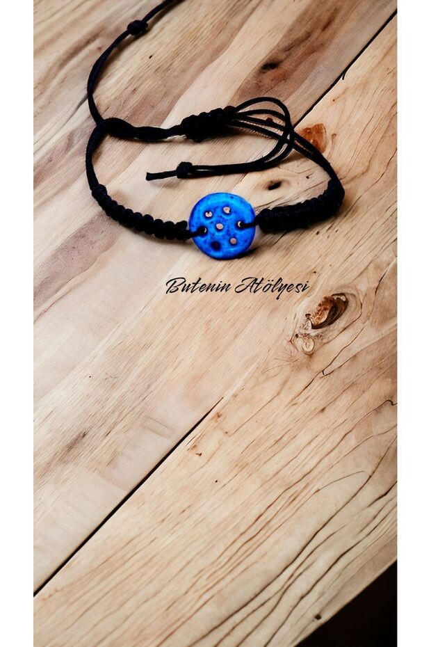 7-hole Syriac Evil Eye Beaded Bracelet.