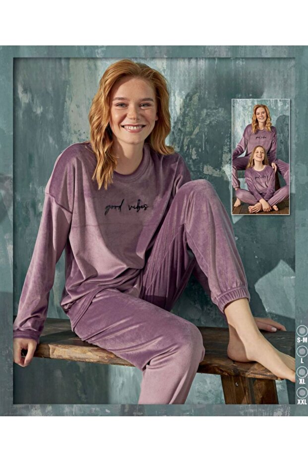 Women's Long Sleeve Velvet Pajama Set