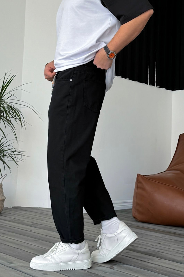 بنطلون أسود أساسي لصديقك - 5