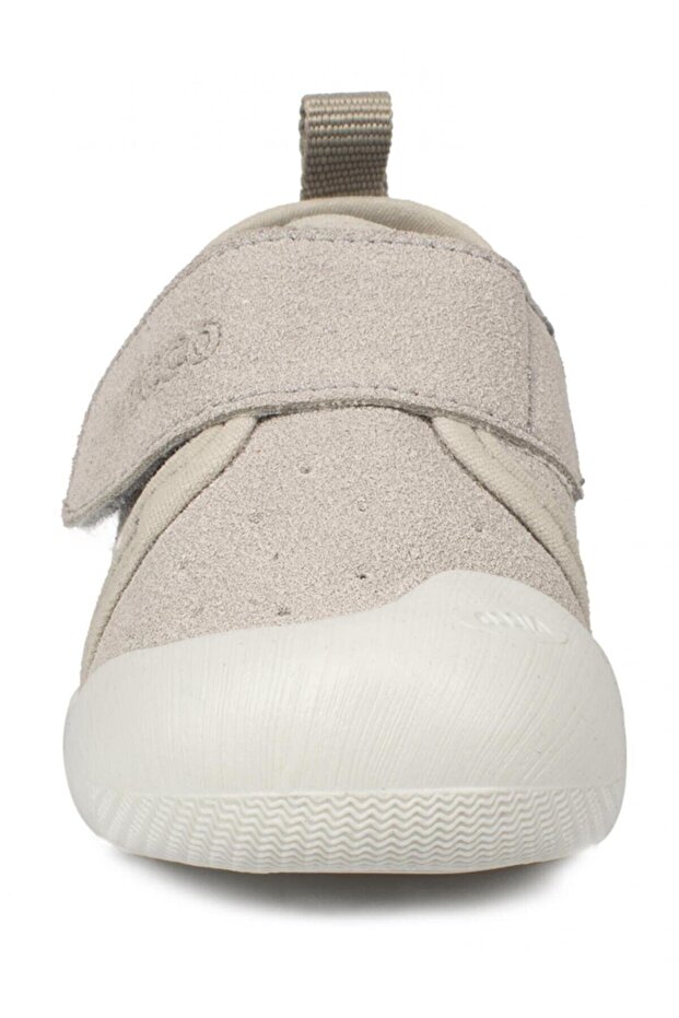 حذاء رياضي للأطفال - 4