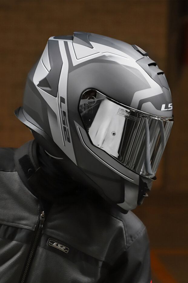 STORM 2 FASTER MAT TITANIUM KASK - 7