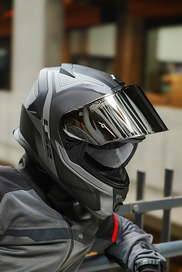 STORM 2 FASTER MAT TITANIUM KASK - 3