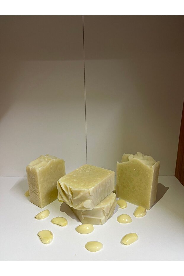 Garlic Oil Olive Oil Soap (1 Piece), Hair Growth Supporting Soap