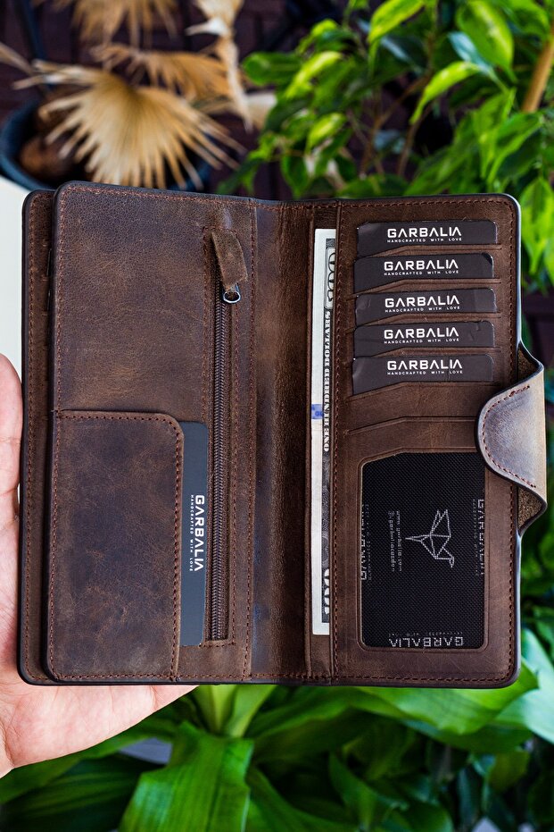 Unisex Portfolio Wallet - Stylish and Convenient - 2