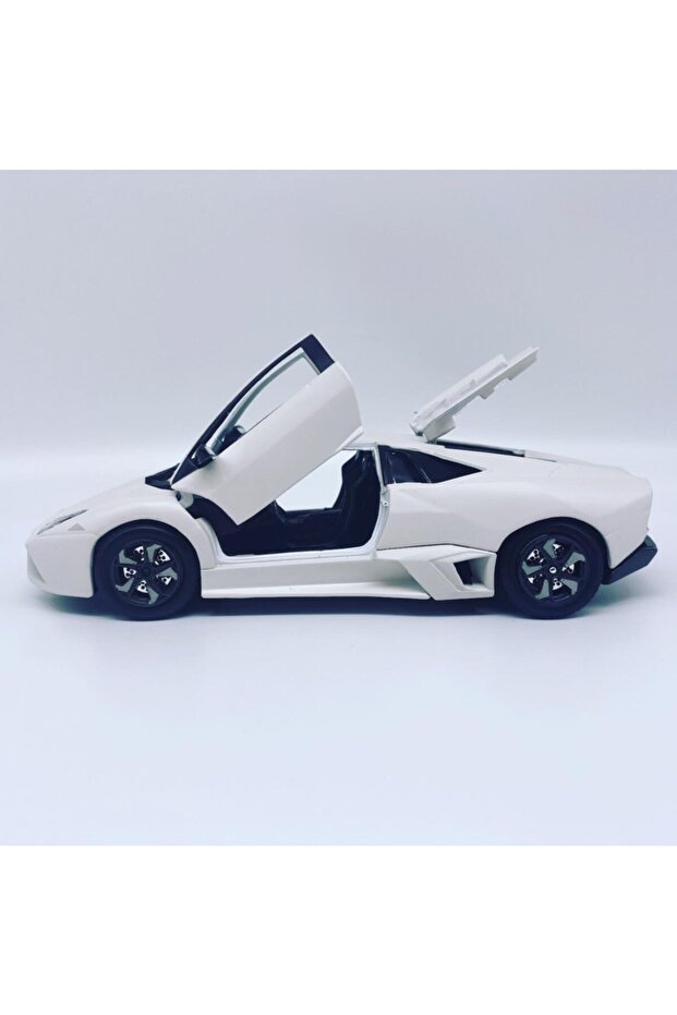 1:24 Burago Lamborghini Reventon - 2