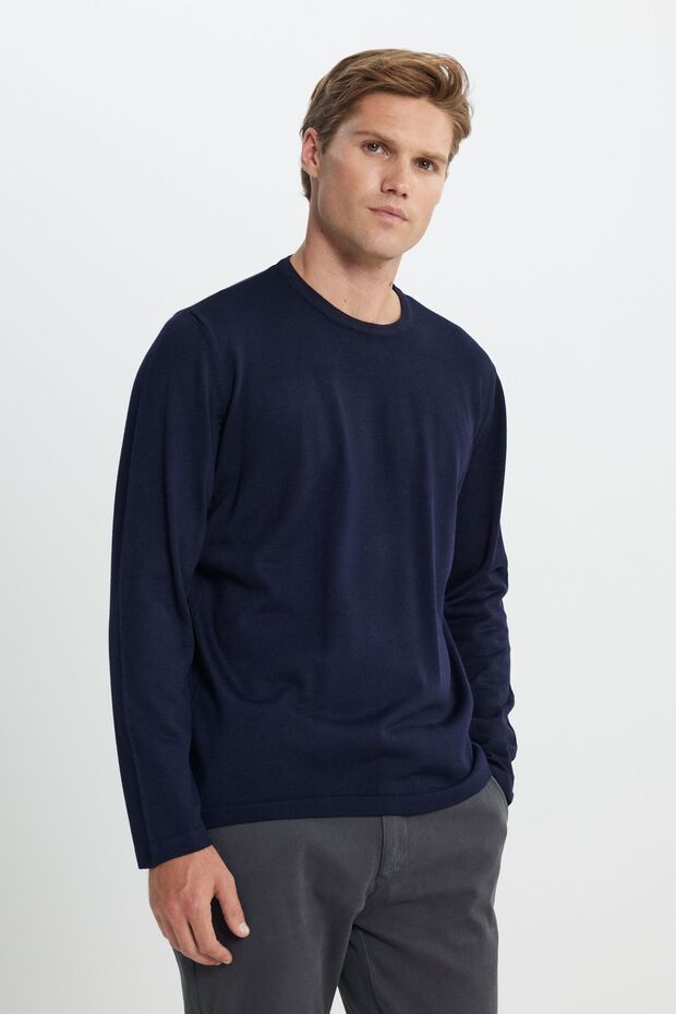 Men's Navy Blue Standard Fit Normal Cut Warm Crew Neck Knitwear Sweater