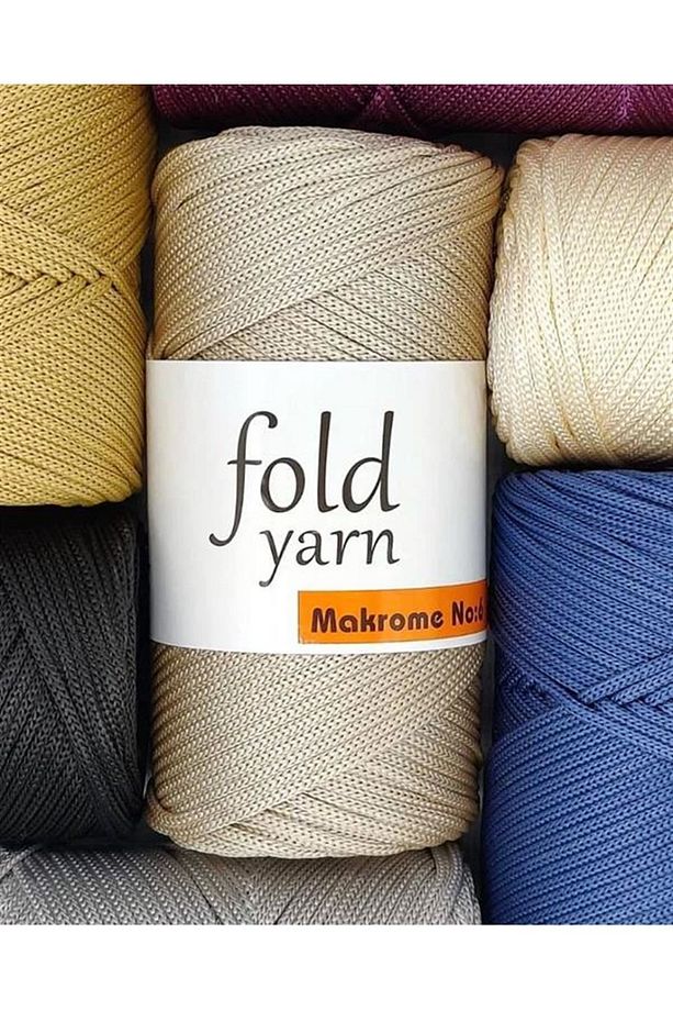 Yarn Polyester Makrome Ipi No:6 %100 Pp - 001 - 3 Mm - 250 gr 115 M Supla Ip Ve Çanta Ipi - 3