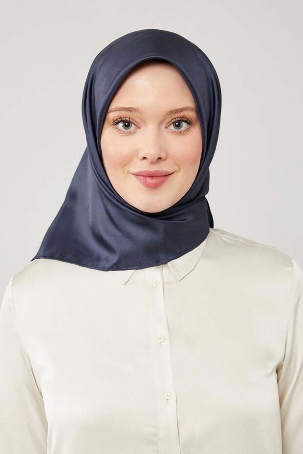 Trendy Twill Scarf (not Silk ) HasNur Scarf