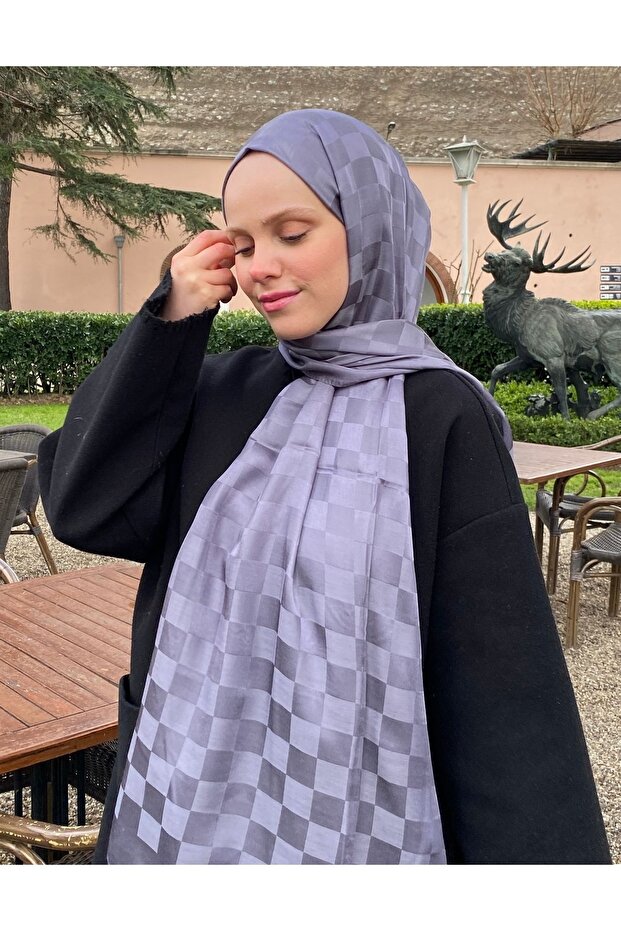 شال جاكار قطني أنثراسايت بنمط الشطرنج